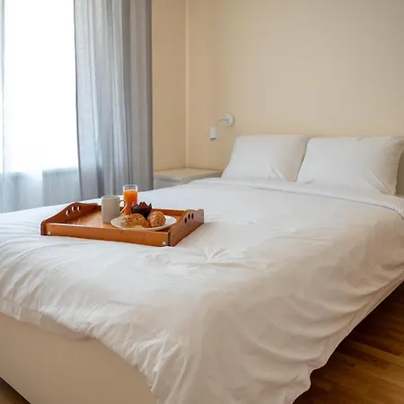 Modern And Spacious Apartments In The City Centre Sofia Exterior photo